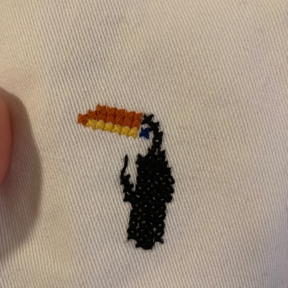Farm Rio toucan embroidered white pants NWT - Picture 5 of 5